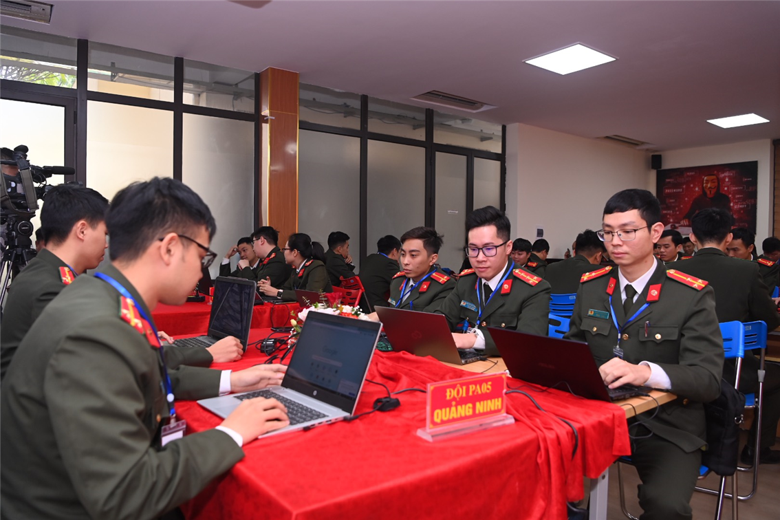 Khai mạc Cuộc thi “An toàn, an ninh mạng năm 2022”